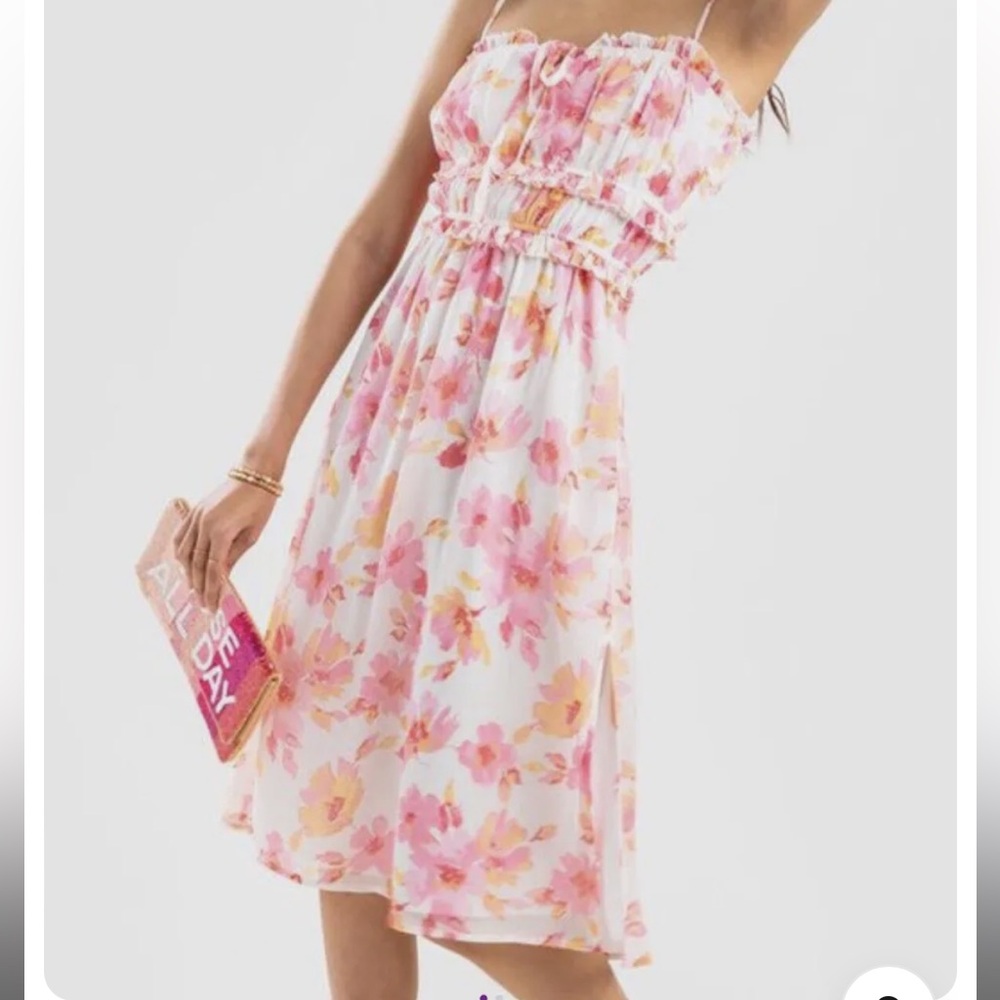 *New with tags on* spring/summer dress